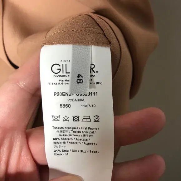 Numero Ventuno N21 Back Detail Blouse Star Button
